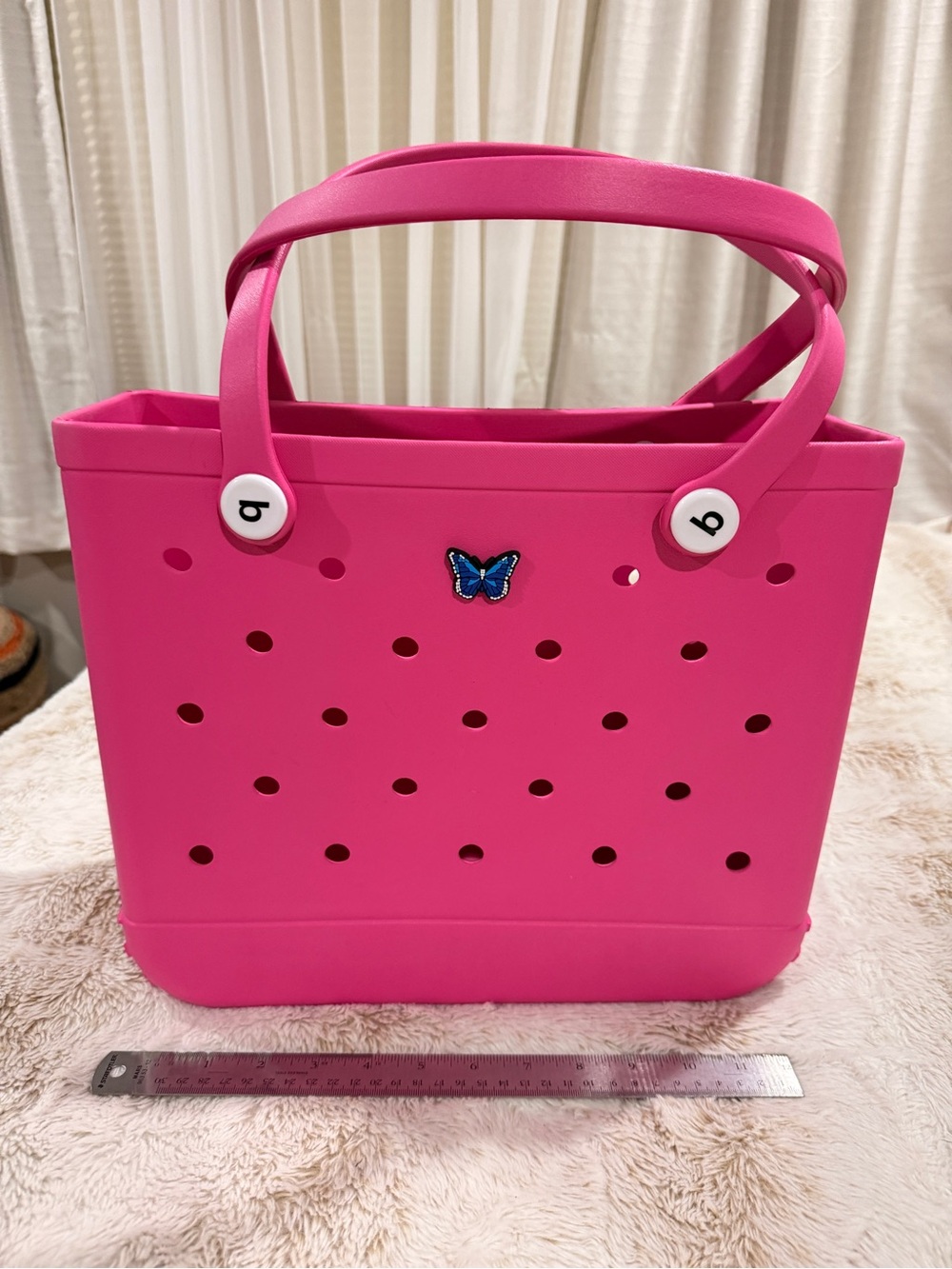 BOGG BAG medium Hot Pink Tote with Blue Butterfly Charm NWOT